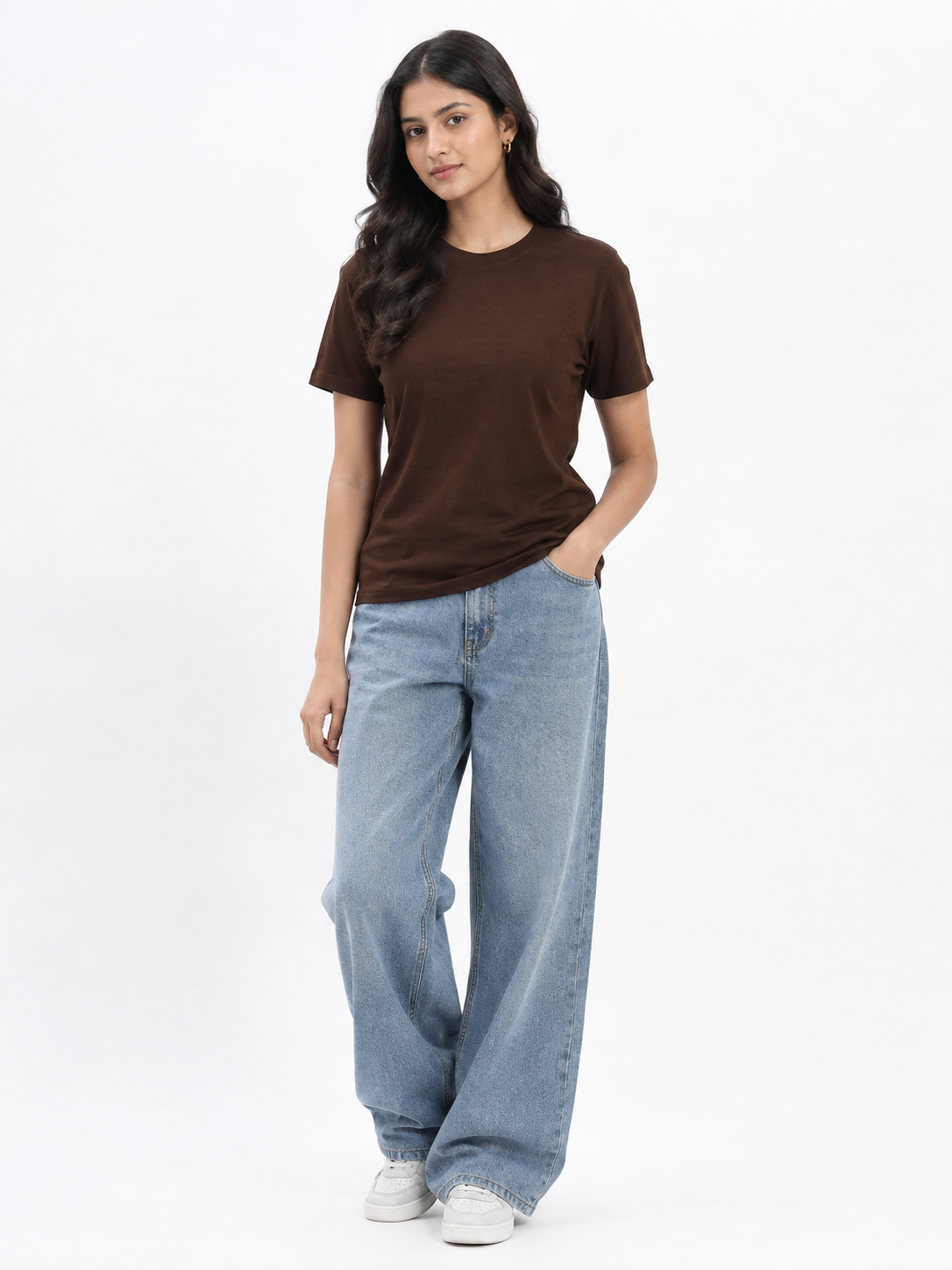 WOMEN'S DARK BROWN SOLID T-SHIRT