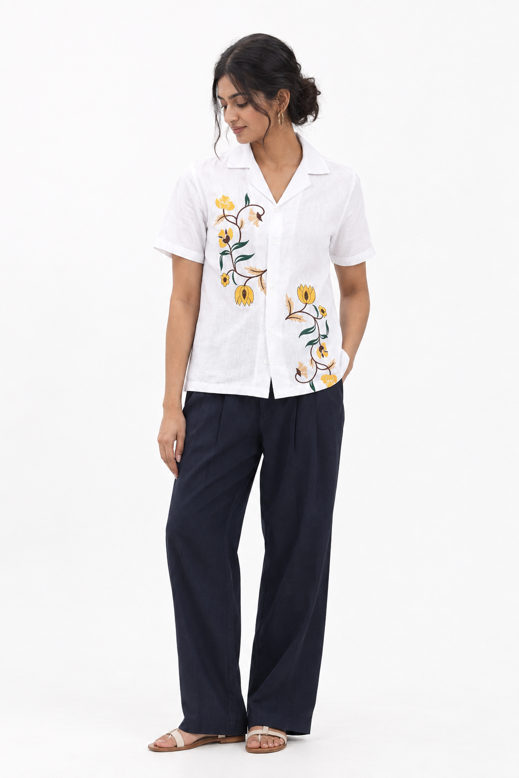 WOMEN'S WHITE FLORAL OVERSIZED EMBROIDERED SHIRT