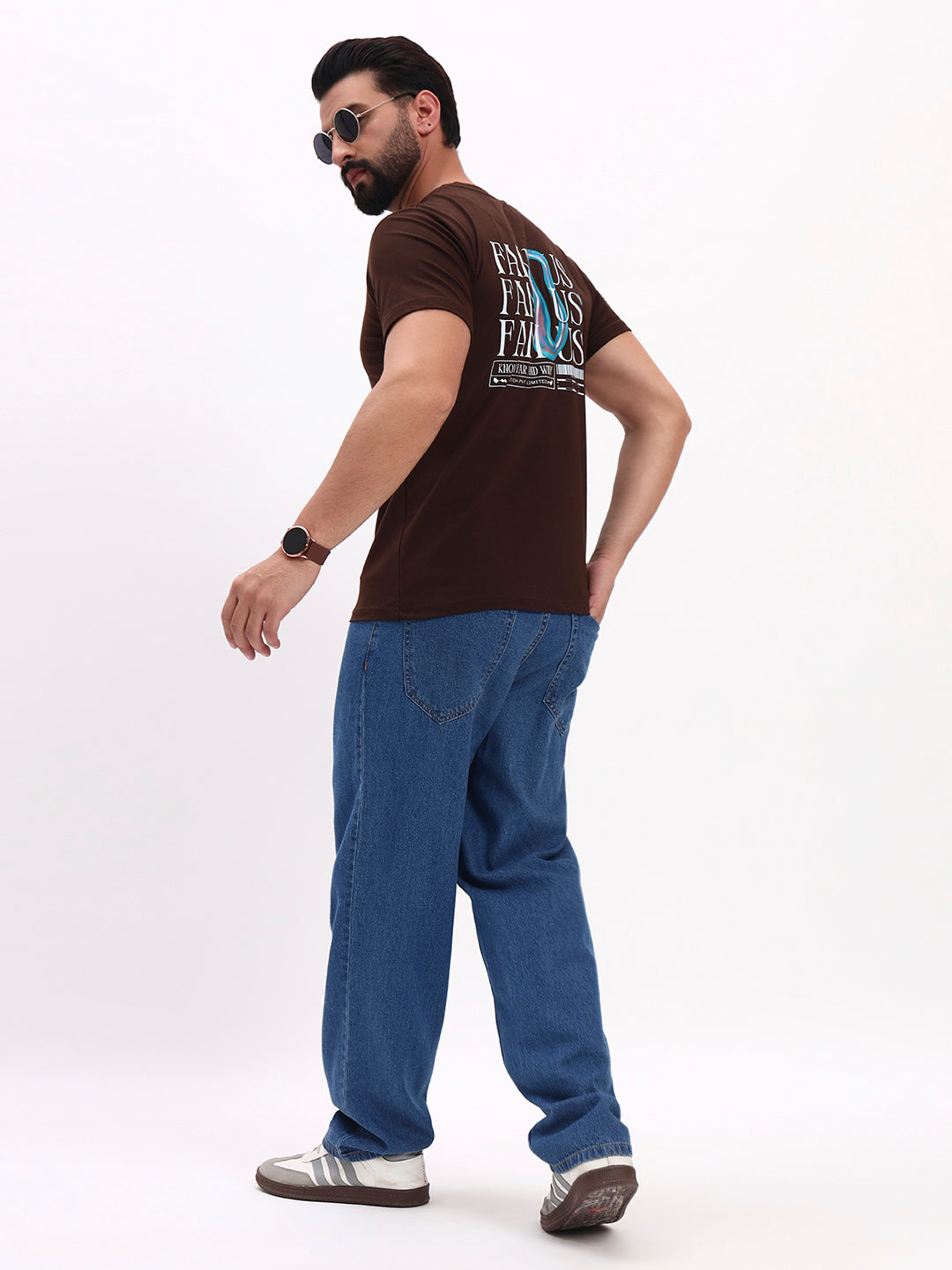 FAMOUS BACK PRINTED T-SHIRT